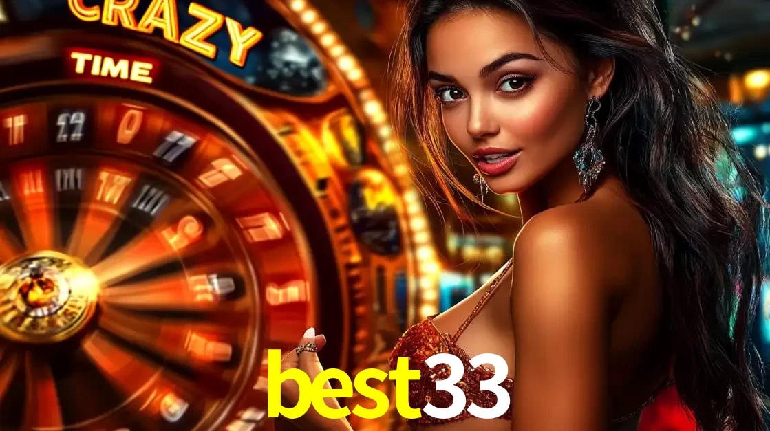 Mulher ao lado da roda de prêmios do jogo de cassino ao vivo Crazy Time, um dos shows de jogos mais emocionantes oferecidos pela plataforma de apostas best33.